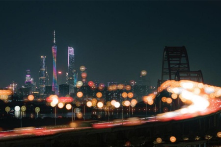 智慧灯杆的推广应用，可以为智慧城市信息化基础设施给予便利，进行资源整合，实现大平台数据与智慧灯杆数据的共享互通与集中管控，以城建大数据的分析应用，助力城市管理智慧化升级。