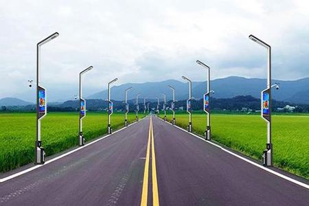 智慧灯杆广泛应用于城市、园区、社区、道路照明、隧道照明、景观亮化照明、工业照明、大桥照明、小区照明等场景。每个场景都有相应的差异，灯杆的功能必须跟随场景差异变化而可选择配置功能，才能广泛契合各个应用场景。