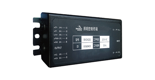 单/双灯控制器，对所接负载（灯具）实现单独送电与断电操作、LED灯具无极调光、灯具电参量采集、灯杆监测控制、远程在线升级等功能。