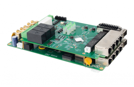 k8凯发5G+WiFi6 工业CPE网关，主要应用于智慧矿山、智慧隧道、智慧城市等领域。集5G和WIFI6于一体，将5G的低时延和高带宽与WI-FI6兼容性好和成本低优势完美结合，打造智慧矿山一张网。